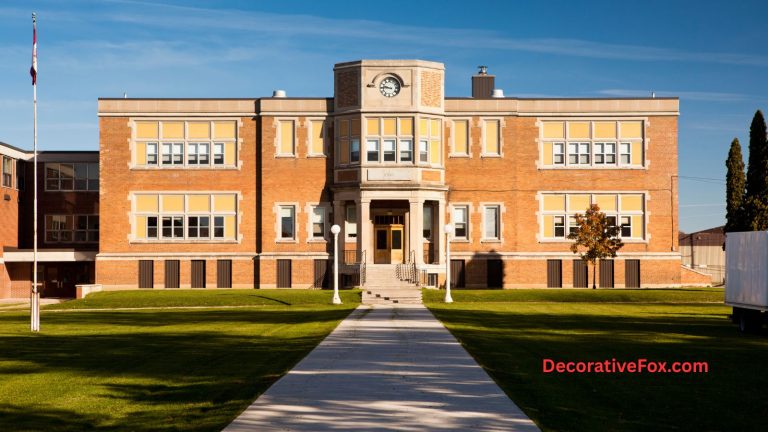 School Front Landscaping Ideas